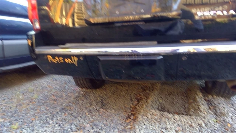 (LOCAL PICKUP ONLY) Rear Bumper Without Dual Tailpipe Fits 07-14 ESCALADE ESV 74 - Изображение 2 из 4