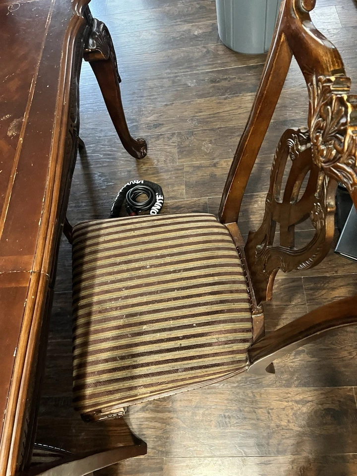 Mesa de madera maciza Foto 4 de 4