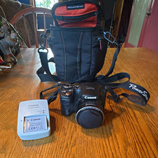 Canon PowerShot SX500 IS Black Compact 16MP 30x IS 3in w/ Charger Battery Case
