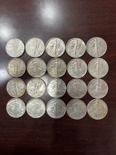 AU/BU Walking Liberty Half Dollars, Lot of (20)