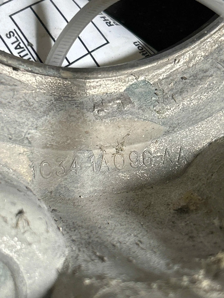 Fits 2001 Ford F250 SD 16in Wheel/Rim Center Cap OEM:1C341A096BA Foto 3 de 4