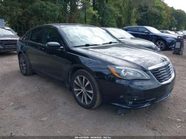Used Deck Lid fits: 2013 Chrysler 200 Sdn Grade A Foto 2 de 4