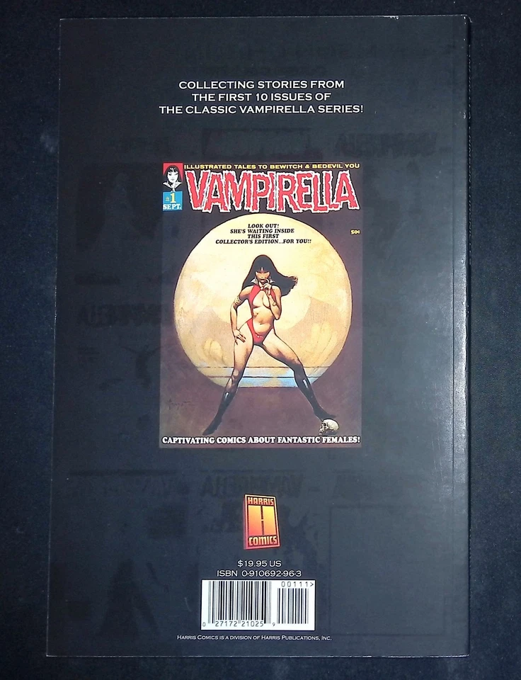 Vampirella Crimson Chronicles Volume 1 Graphic Novel Harris Comics Foto 2 de 2