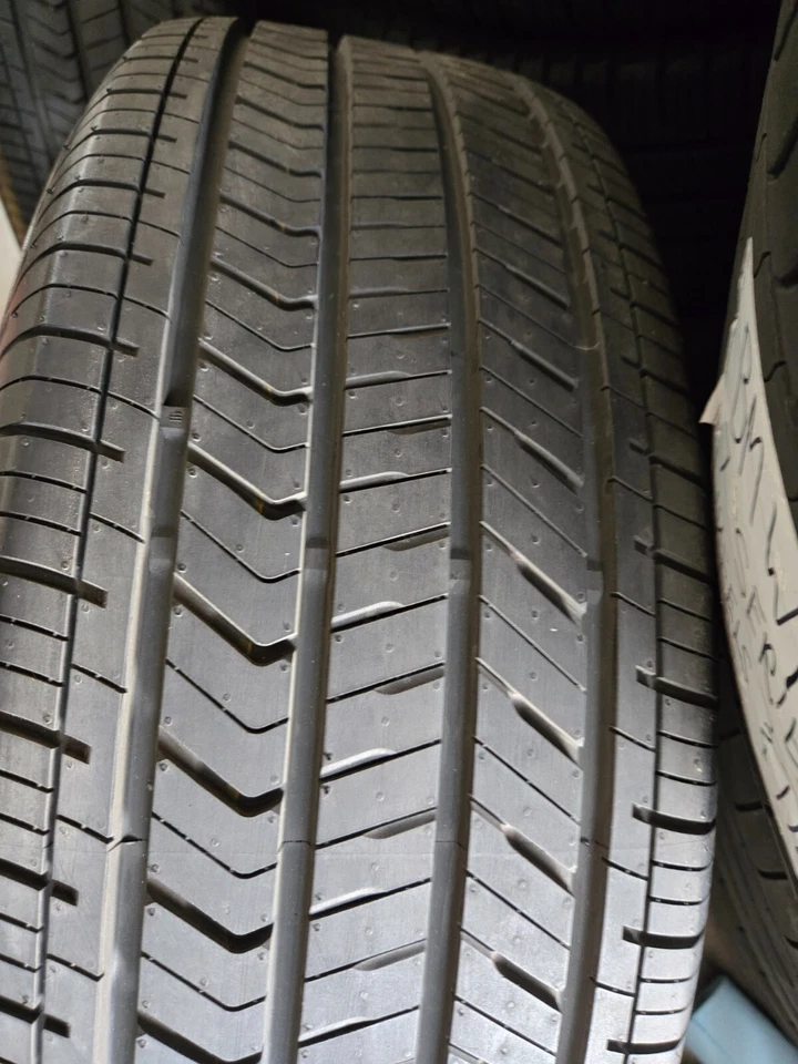 1 Original Finish 20" Lexus GX550 OEM Wheel Black Rim 265/55/20 Tire /$685-obo - Image 3 of 4