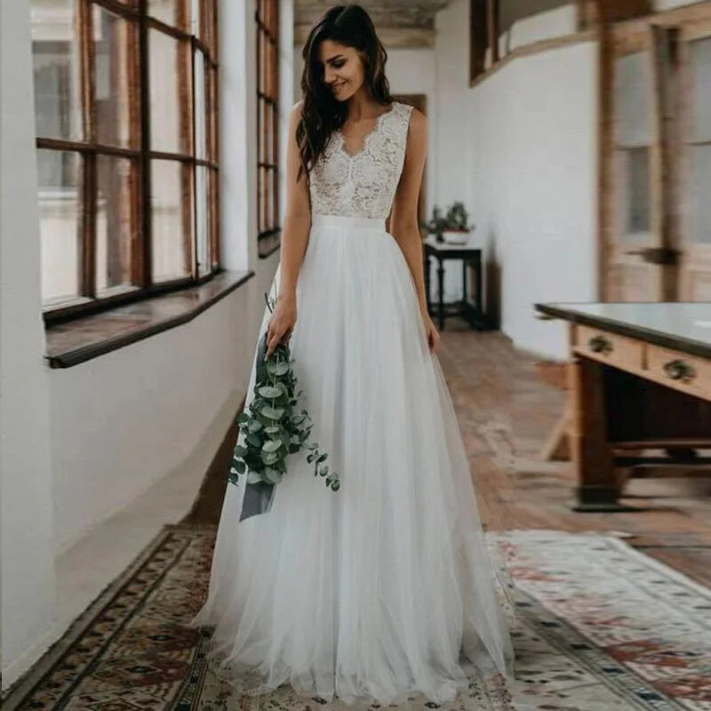 Elegant A-Line Wedding Dresses V-Neck Backless Lace Appliques Beach Bridal  Gowns