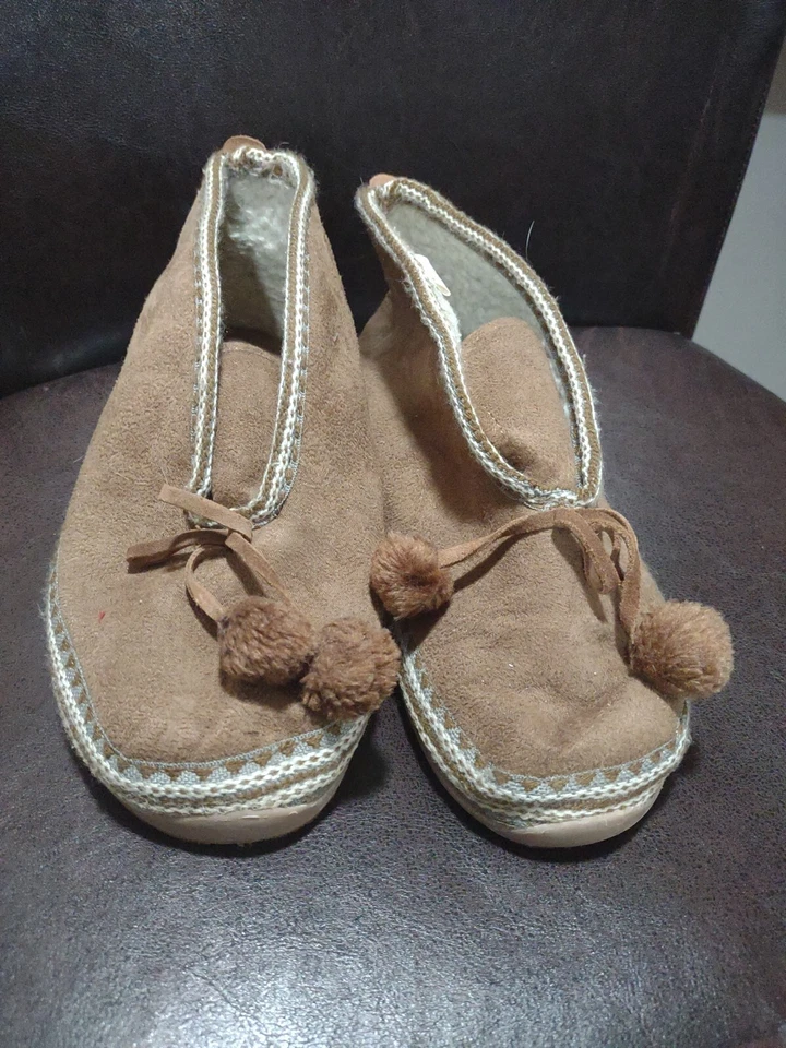 Ciervos Ciervos Slipperooz Interior Exterior Borla Zapatilla Zapato Mujer Mutsy ELECCIÓN 9M Foto 2 de 4