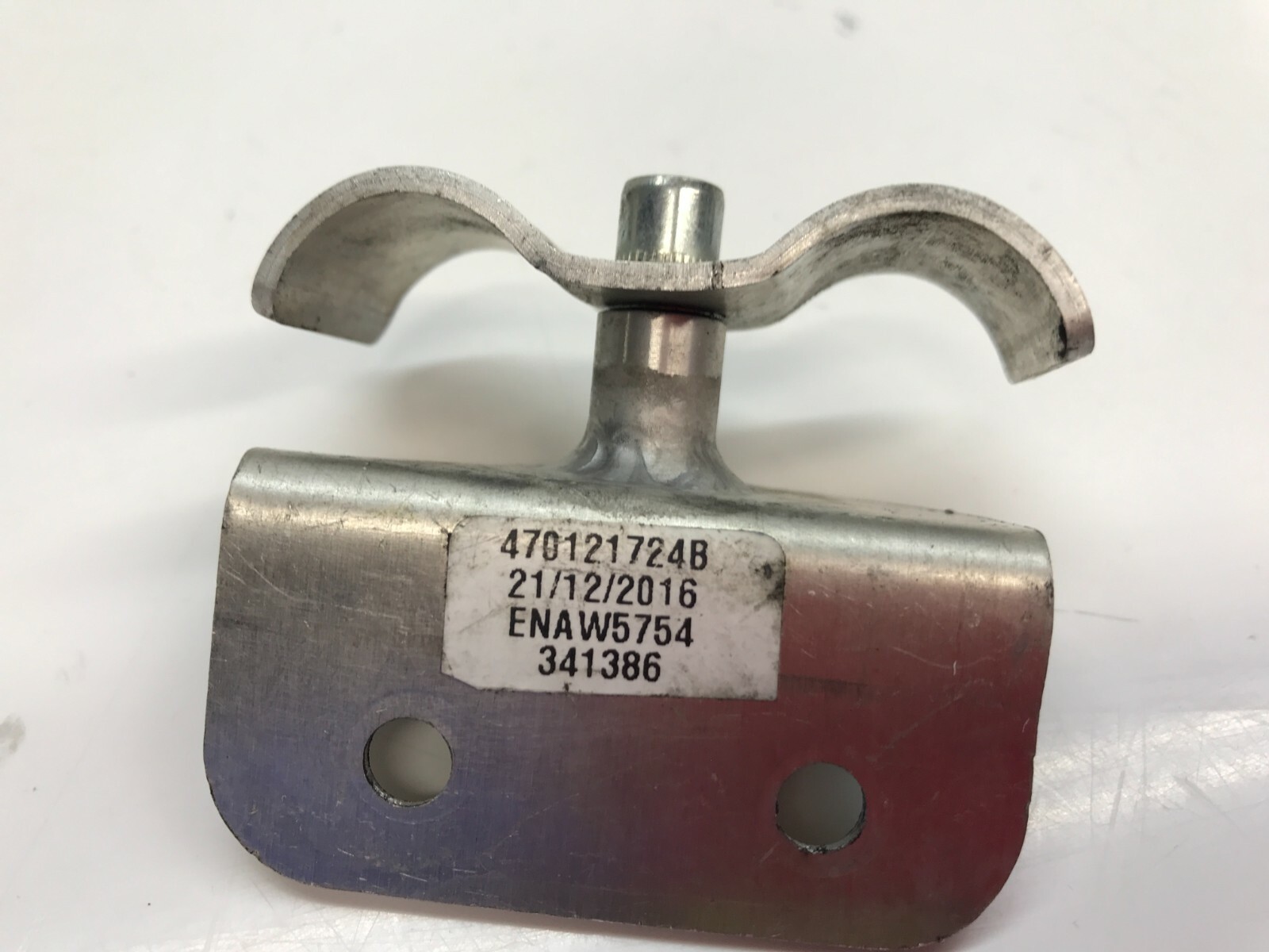 LAMBORGHINI AVENTADOR REAR BRACKET FOR COOLANT PIPE OEM 470121724B 470121660A