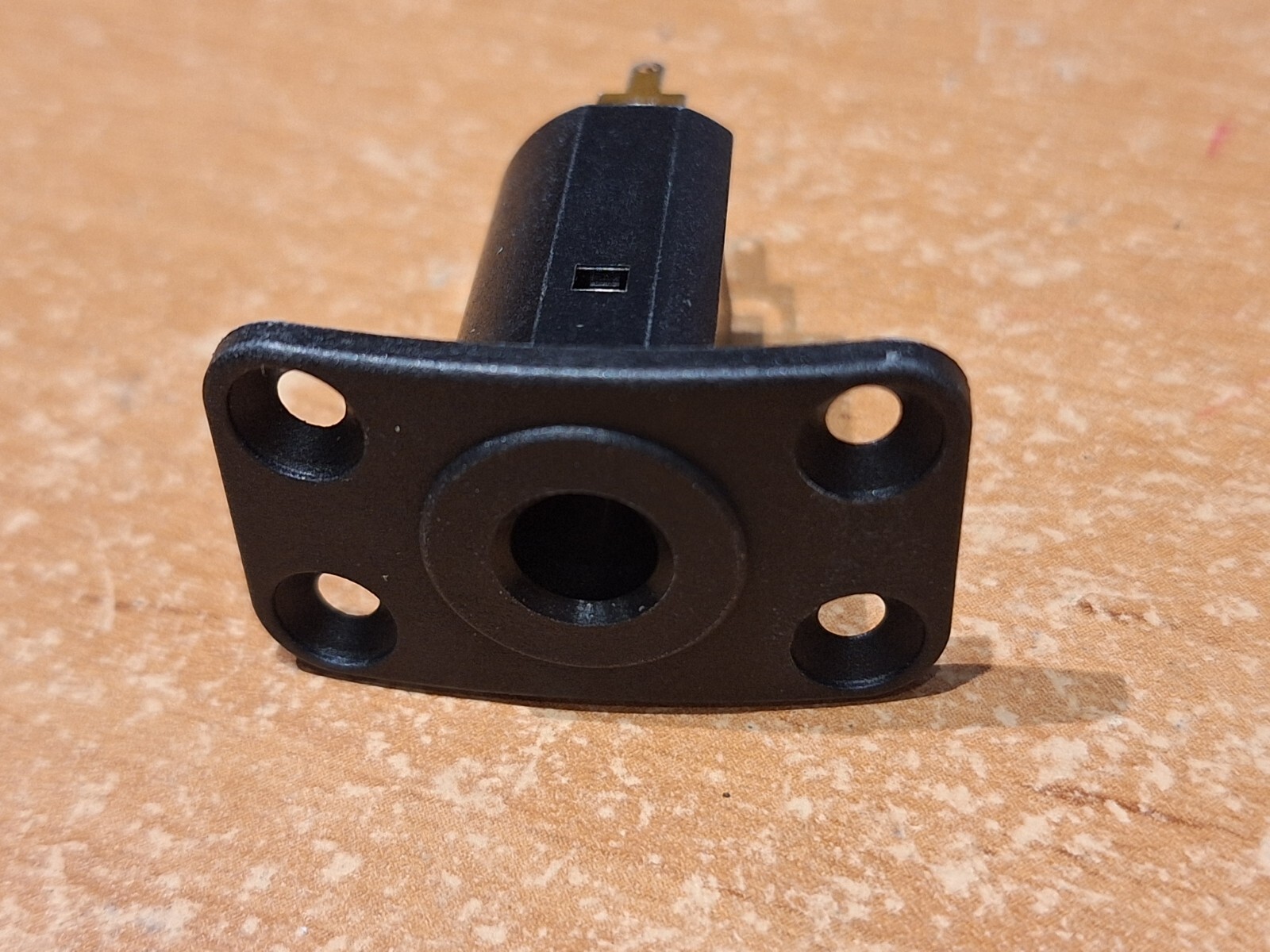 Ibanez Jack Socket GRG RG AZ PGM GSA electric guitars black plastic 3YJKUB85_BK