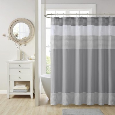 fort Spaces Windsor Bathroom Shower Pieced Ruffle Pattern Modern
