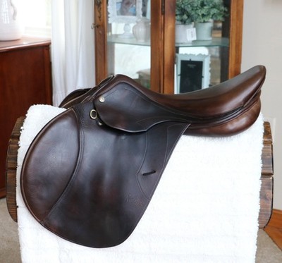 17.5'' Fwd Flap R Pessoa XCH Saddle Rodrigo English Hunter/Jumper Adjustable Tree