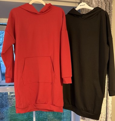 Neu ohne Etikett 2 x Damen Pulloverkleider mit Kapuze eines rot eins schwarz passt bis Größe 14/16