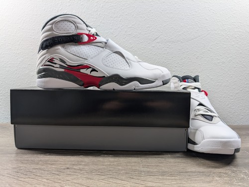 2025 Nike Air Jordan 8 Retro White and True Red Bugs Bunny 305381-100 Größe 11 - Bild 2 von 13
