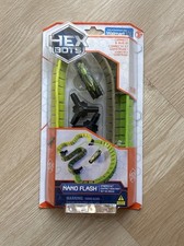 HEXBUG Nano Flash Starter Set - Green Nano with flexible Jelly Walls Series 01