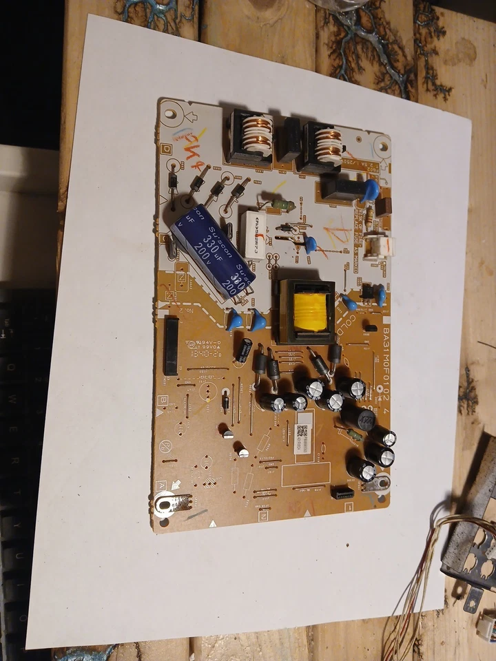 Placa de fuente de alimentación Magnavox 29ME403V/F7 BA31M0F01024 / A31M1024 Foto 2 de 2