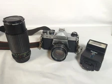 Vintage Asahi Pentax K1000 35mm Film Extra Toyo Lens Vivitar Flash Strap Works