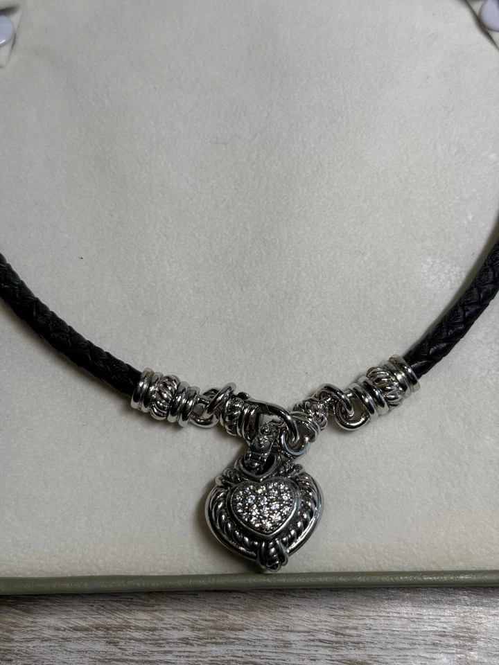 Collar de cuero negro Judith Ripka JR 925 reversible de plata de ley circonita cúbica corazón Foto 2 de 4