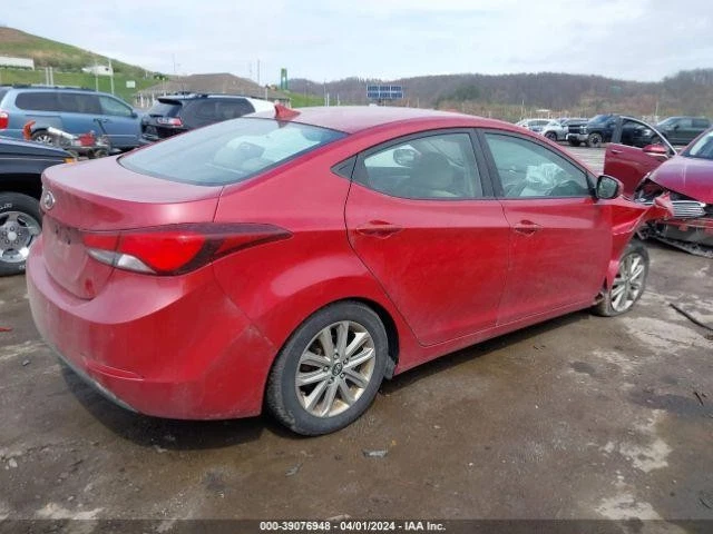 Espejo retrovisor interior delantero central usado se adapta a: Hyundai Elantra 2015 sin garaje Foto 4 de 4