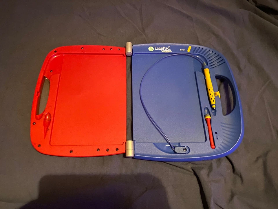 LEAP FROG Leap Pad Lot Of 5 Books 3 Cartridges Spider-Man Scooby*Read Descrption - Image 3 of 3