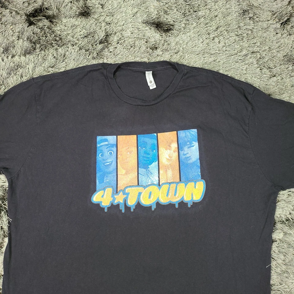 Camiseta Disney Pixar 4 Town Para Hombres 3XL Negra Girando Roja Película Música Pop Boy Band Foto 3 de 4