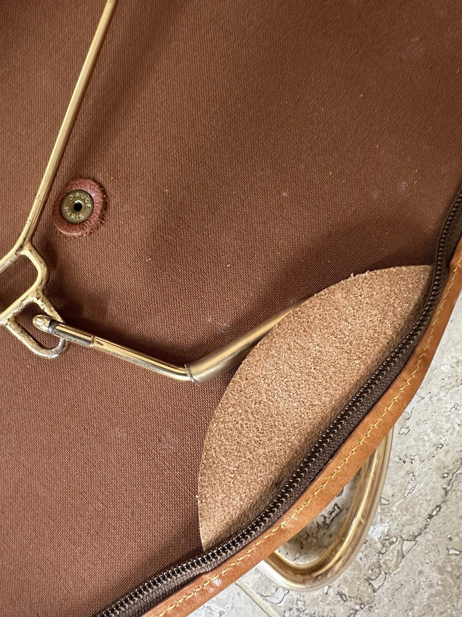 Sac Housse Raymond Martin En Toile Imitation Cuir Grainé – Idéal Pour Ranger Vos Vêtements – Fabriqué En France (occasion)