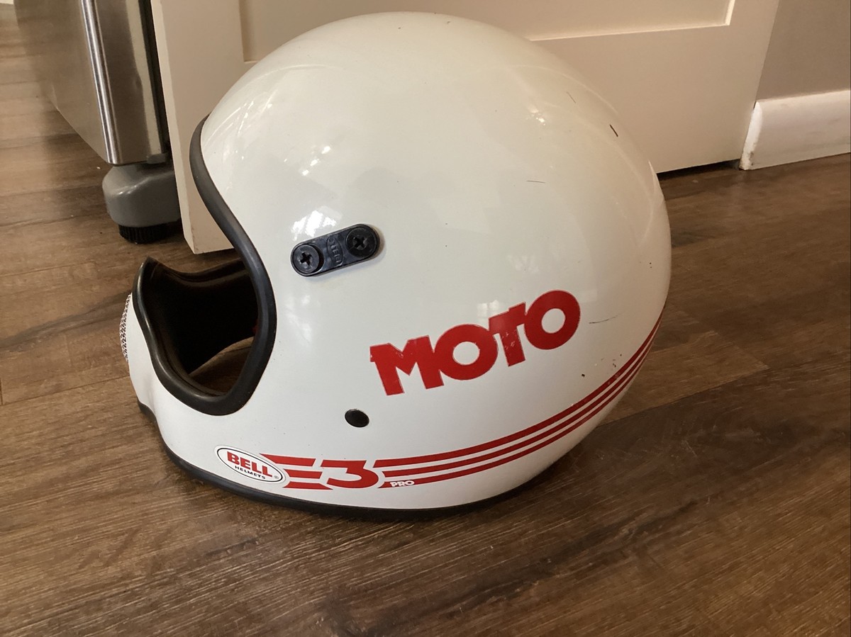 Bell Moto Star 3 Pro III White & Red Stripe Motorcycle Helmet Dirt