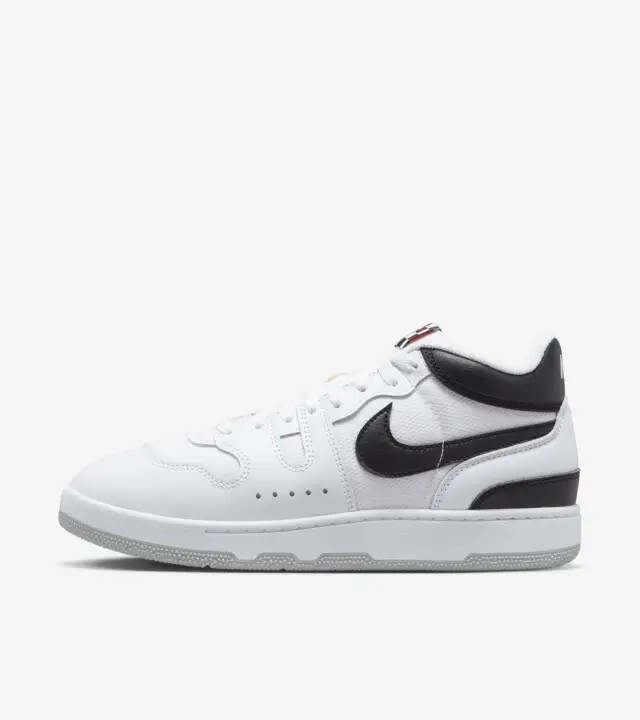 Nike Attack Sneakers Black and White FB8938-101