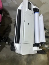 HP DESIGN JET T100/WHITE/PRICE NEW IS $2,000