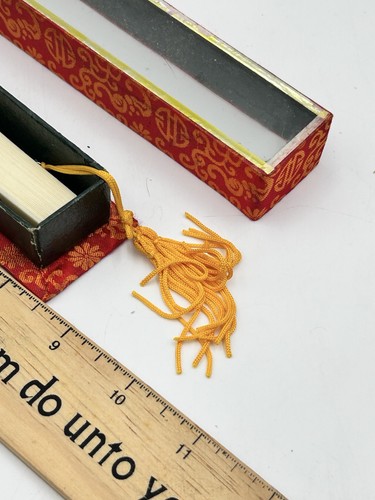 Vintage Handmade GEISHA FAN BONE or CELLULOID, PIERCED Carved w/ Original Box - Picture 14 of 16