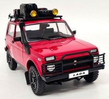 Solido 1/18 - Lada Niva 1600 4X4 Red + Roof Rack 1980 Diecast model car