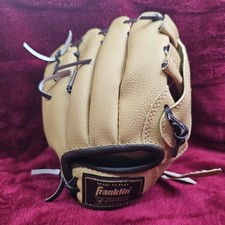 Franklin Ready to Play Youth 22459-8.5" Baseball T-Ball Glove Right Hand Throw