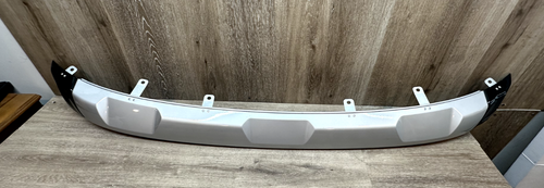 2024 Honda Prologue Front Lower Trim OEM PART# 08F23-PS2-100-A1 - Picture 2 of 9