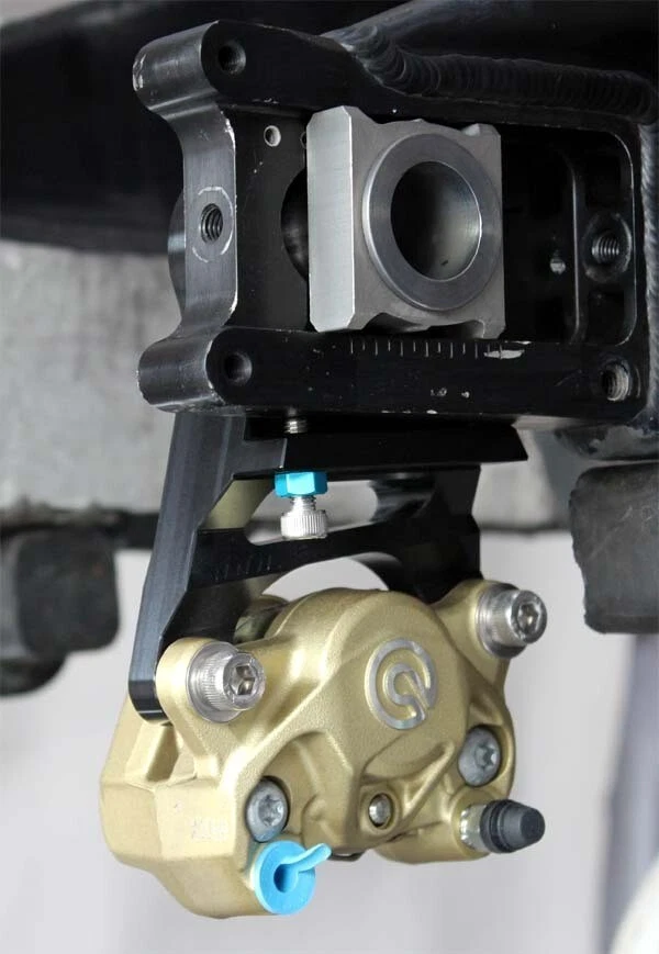 LBP Honda CBR1000RR SC59 Brembo 34mm Pinza Trasera y Soporte Dorado Nuevo Foto 4 de 4