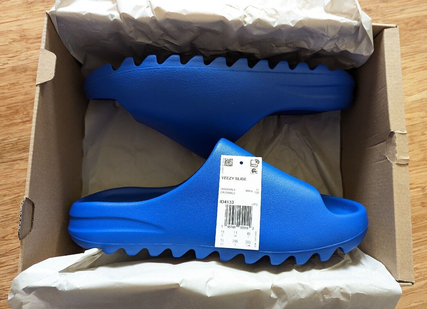 Yeezy Slide Azure Blue Size 11 Brand New Men's Slip On Sandal Adidas ID4133  NIB