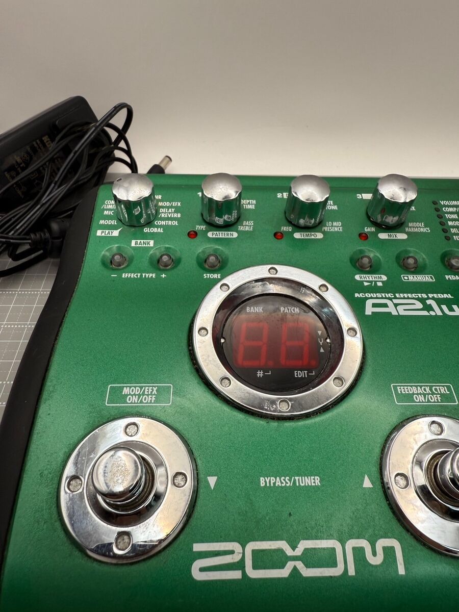 Zoom A2.1u Acoustic Guitar Multi Effects Pedal free shipping Zoom A2.1u Acoustic Guitar Multi Effects Pedal free shipping