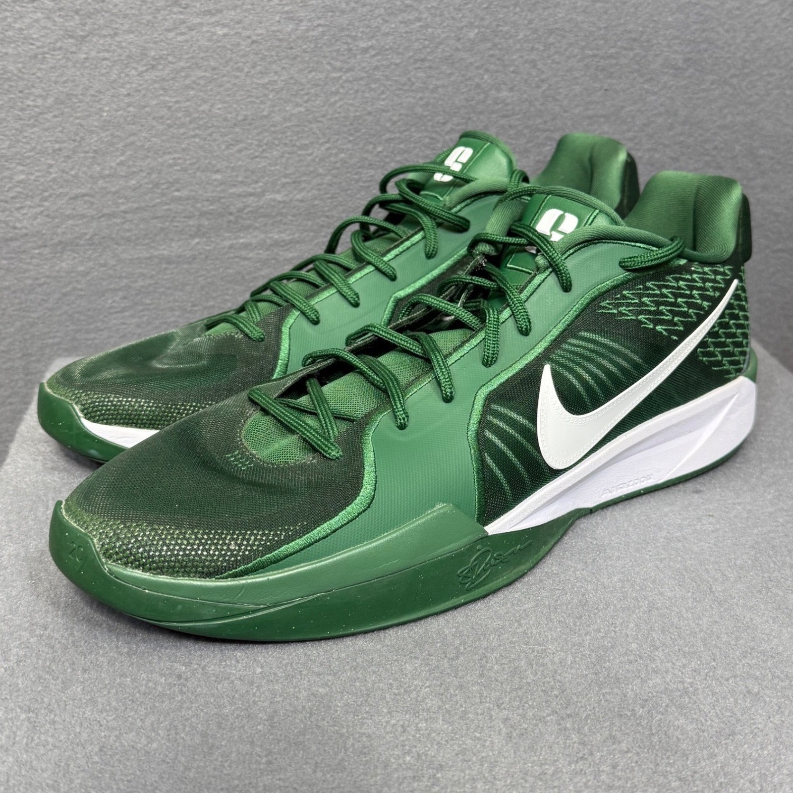 Green Hf3234-300 Women's 18.5 Nwob