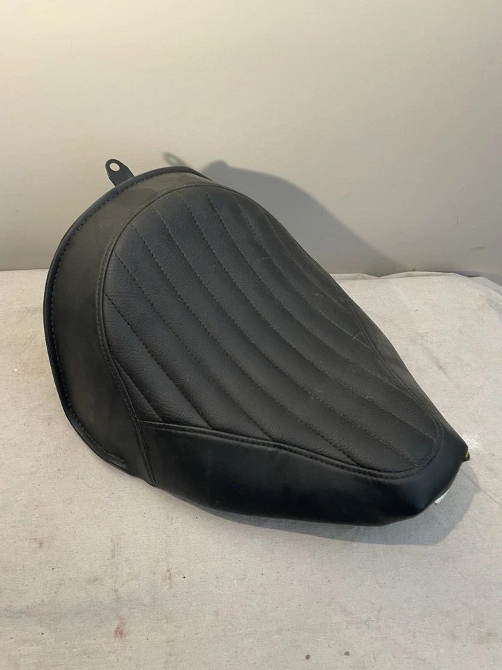 Asiento/sillín Harley Davidson Softail Slim 11-17 P52000031 Foto 3 de 4