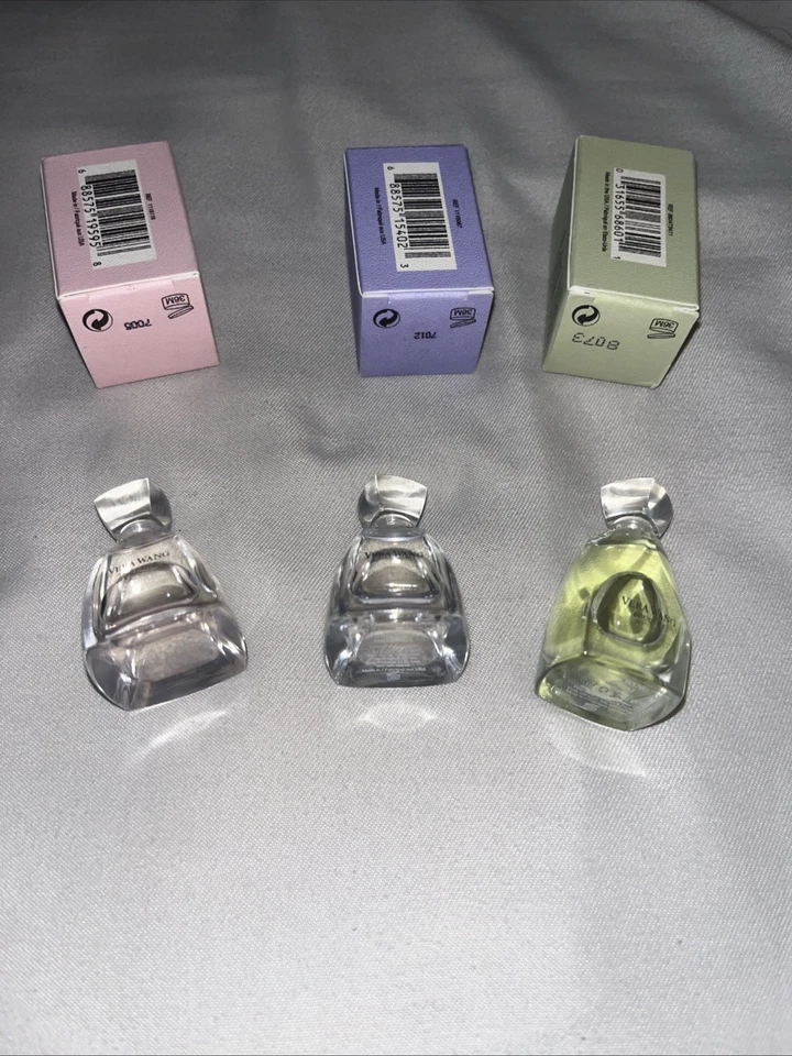 Vera Wang Mini Juego de Perfumes 4ml - Colección Embrace Trio Foto 4 de 4