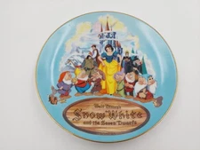 DISNEY COLLECTOR PLATE, Snow White & the Seven Dwarfs, Christmas 1987 (250114)