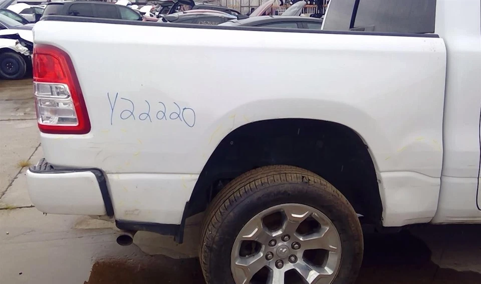 Dodge Ram 1500 2019-2023 camioneta pickup caja nuevo estilo 6 orejetas 5' 7" PW7 blanco 20 Foto 4 de 4