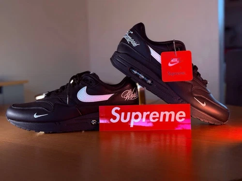 Supreme x Air Max 1 Noir UK 11✅Neuf?En main
