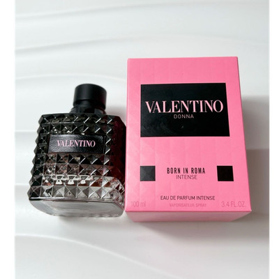 Valentino Donna Born In Roma Intense Eau de Parfum Spray Regular Size 3.4 fl oz