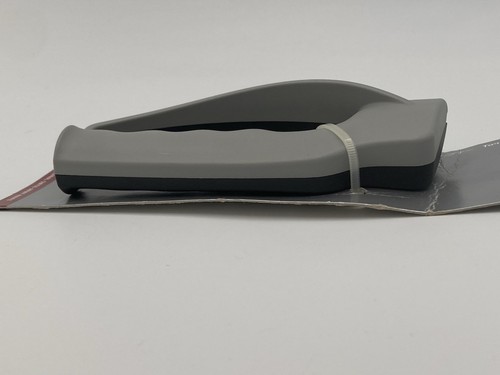 NEW VICTORINOX PULL THRU SHARPENER SWISS MADE 7.8715 Gray/Black 5.5”x2.75” NWT - Picture 4 of 12