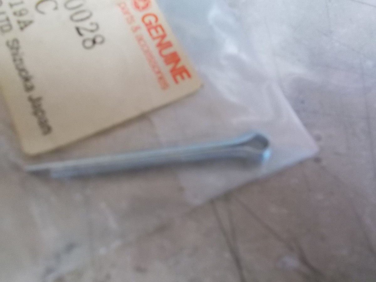 NOS OEM Yamaha Front Wheel Cotter Pin 1997-2004 RT180 TT225 TTR225