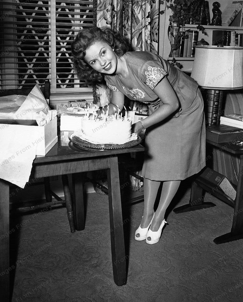 m*♡様 Shirley Temple 8x10 Print Shirley Temple #094 | eBay