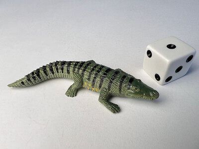Jouet Ancien Crocodile à Roues – Plastique Vintage, L 29 Cm + Sachet (occasion)