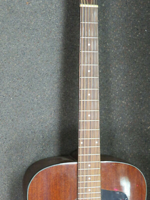 2011 Guild D-125 Nat Dreadnought All Mahogany Acoustic Guitar with