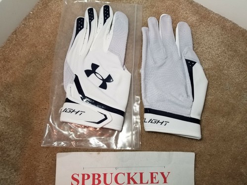 UA UNDER ARMOUR SPOTLIGHT ADULT BASEBALL BATTING GLOVES, 1298081, NWT - Picture 4 of 13
