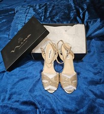 Nina Chezare Satin Peep Toe Evening/Cocktail Pump Shoe NIB Reflections Gold 