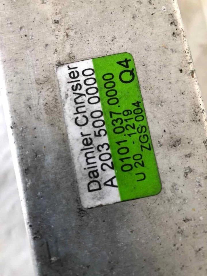 Mercedes Benz C230 2002-2004 intercooler enfriador de aire turboalimentado 2,3 L tracción delantera OEM Foto 4 de 4