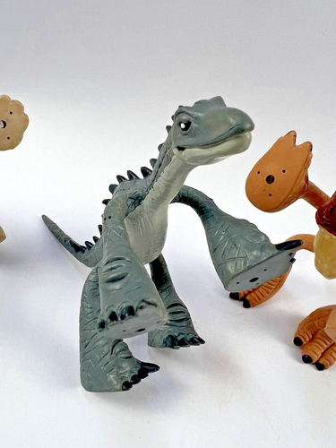 VTG K&M Prehistoric Dinosaur Lot Toy Figurine 2004 T-Rex Diplodocus Triceratops - Picture 4 of 6